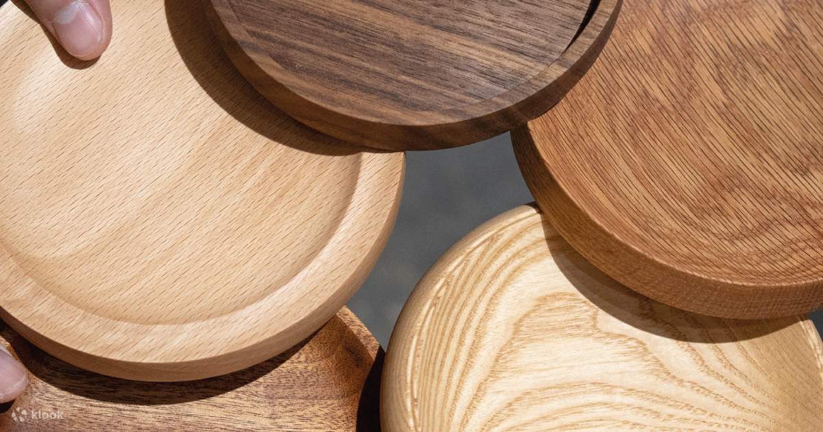 Little Corner HK Wood turning and wood carving craft